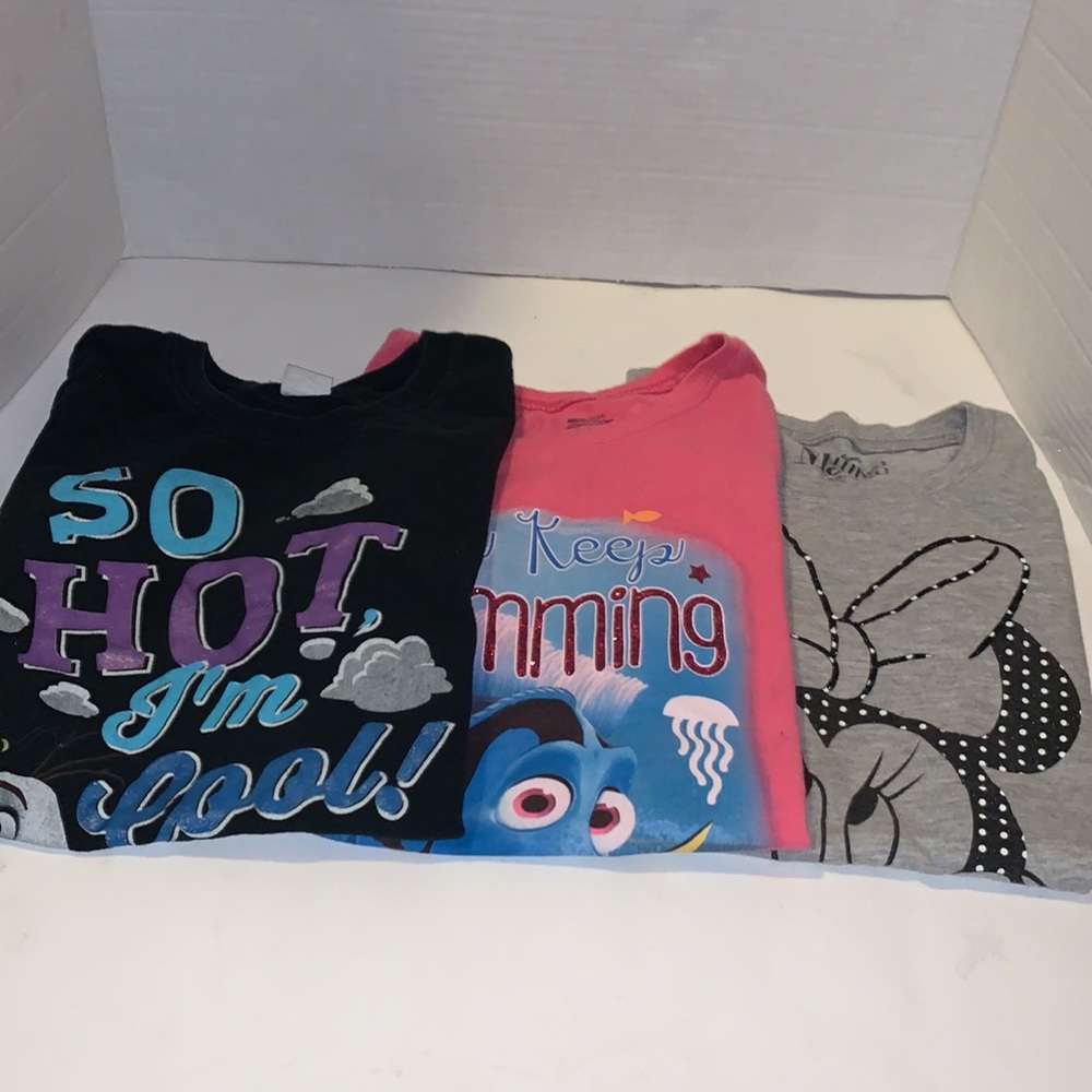 3 girls shirts